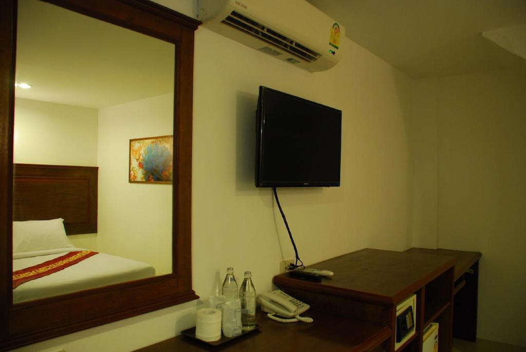Patong Budget Rooms 外观 照片